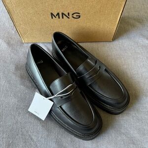 NWT Mango Women's Black Platform Loafers size 40